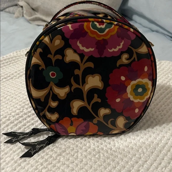 Vera Bradley Floral Patterned Women's Makeup Bag - Picture 2 of 5